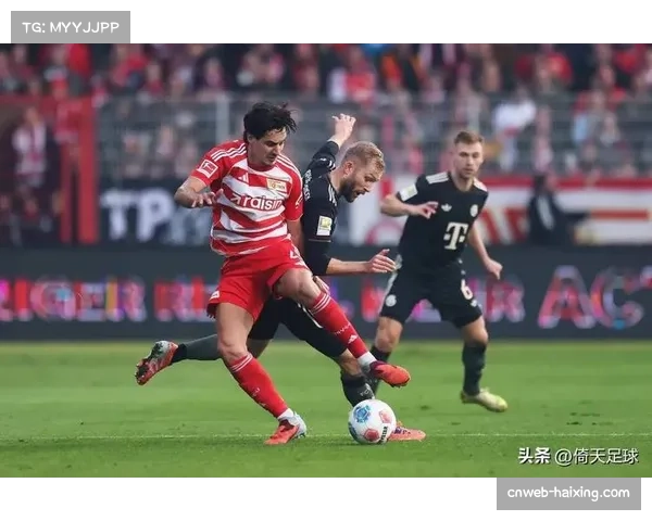 勒沃库森对阵莱比锡一役，VAR长时间回看确认补时进球有效。