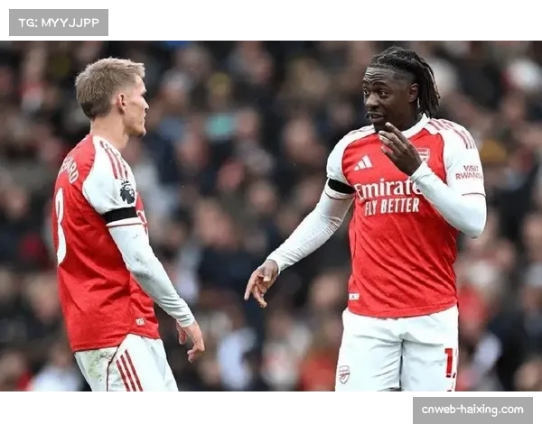 埃泽6场仅踢23分钟,枪手7000万先生坐冷板凳 埃泽6场仅踢23分钟,枪手7000万先生坐冷板凳